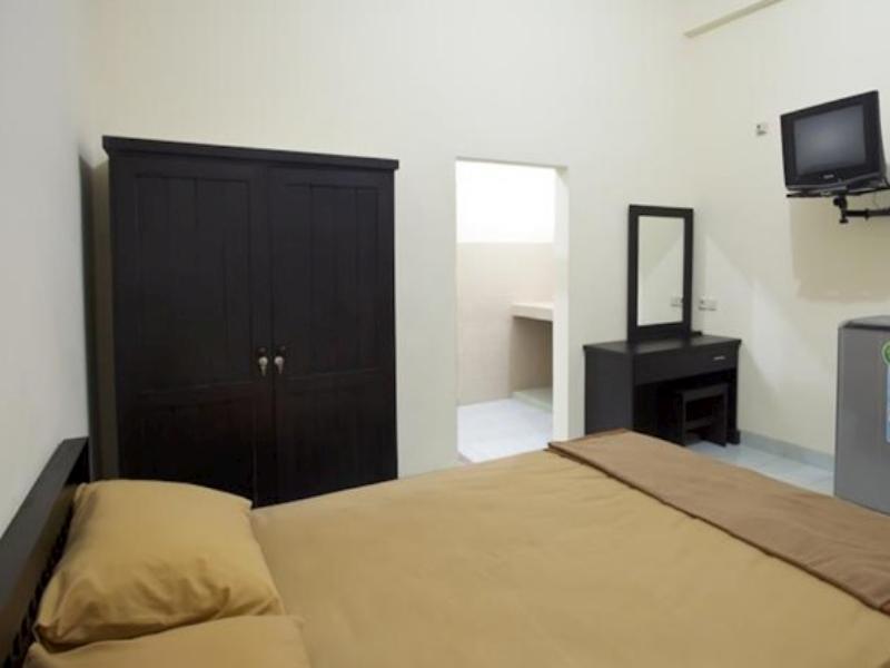 Pondok Taman 828 Hotel Dempassar Exterior foto