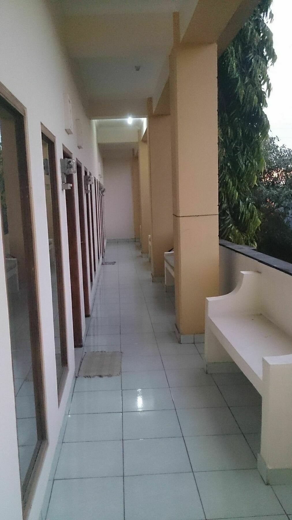 Pondok Taman 828 Hotel Dempassar Exterior foto